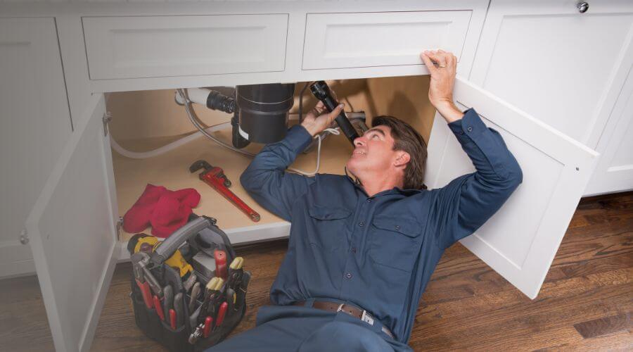 Professional water heater repair in Premont, TX